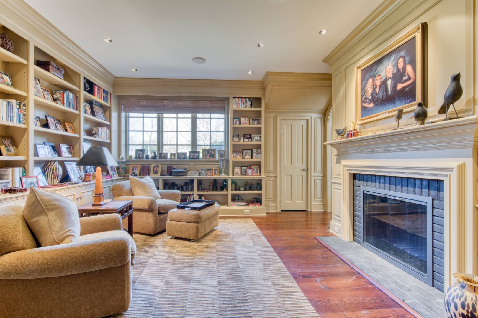 181 Parsonage Pond Road Sagaponack, NY 11962 - Photo 18 of 25 a living room with furniture or fireplace and a large window