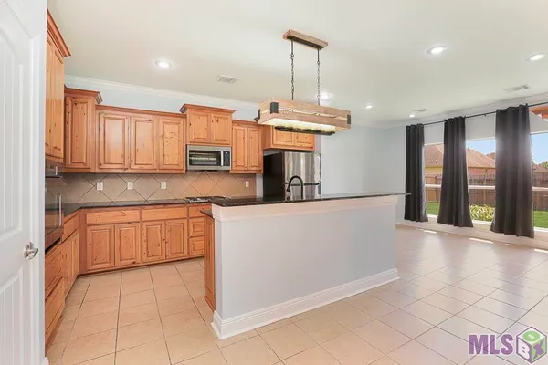 $339,000 | 2970 Majestic Oaks Avenue, Zachary, LA 70791