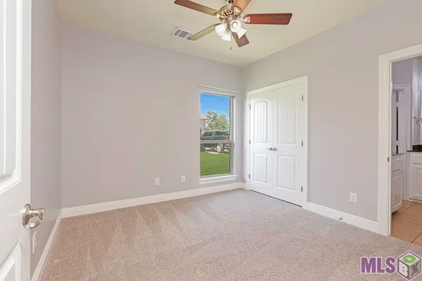 $339,000 | 2970 Majestic Oaks Avenue, Zachary, LA 70791
