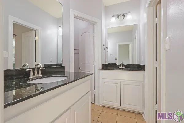 $339,000 | 2970 Majestic Oaks Avenue, Zachary, LA 70791