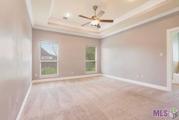 $339,000 | 2970 Majestic Oaks Avenue, Zachary, LA 70791