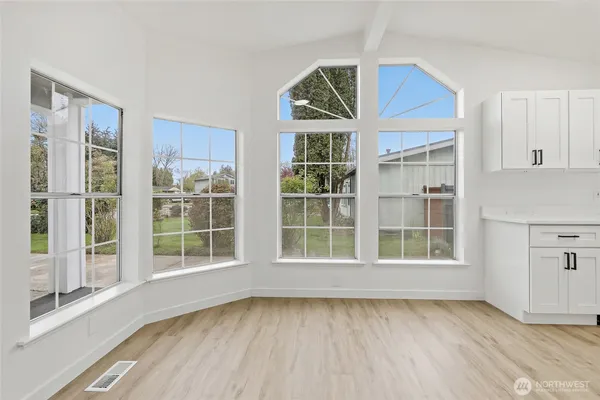 $519,950 | 410 V Place Southeast, Auburn, WA 98002