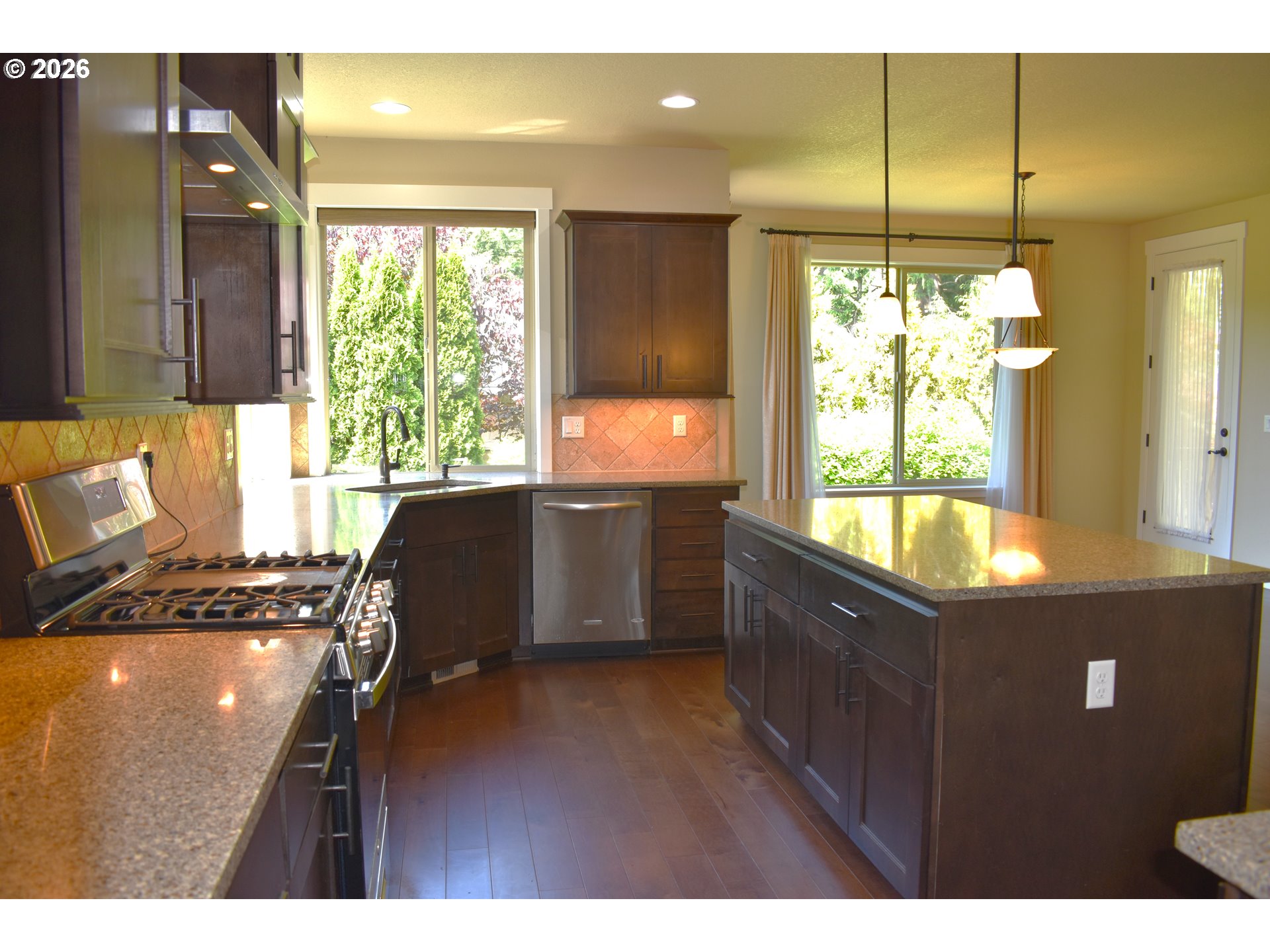 3114 Northeast 174th Street Ridgefield, WA 98642 - Photo 5 of 38
