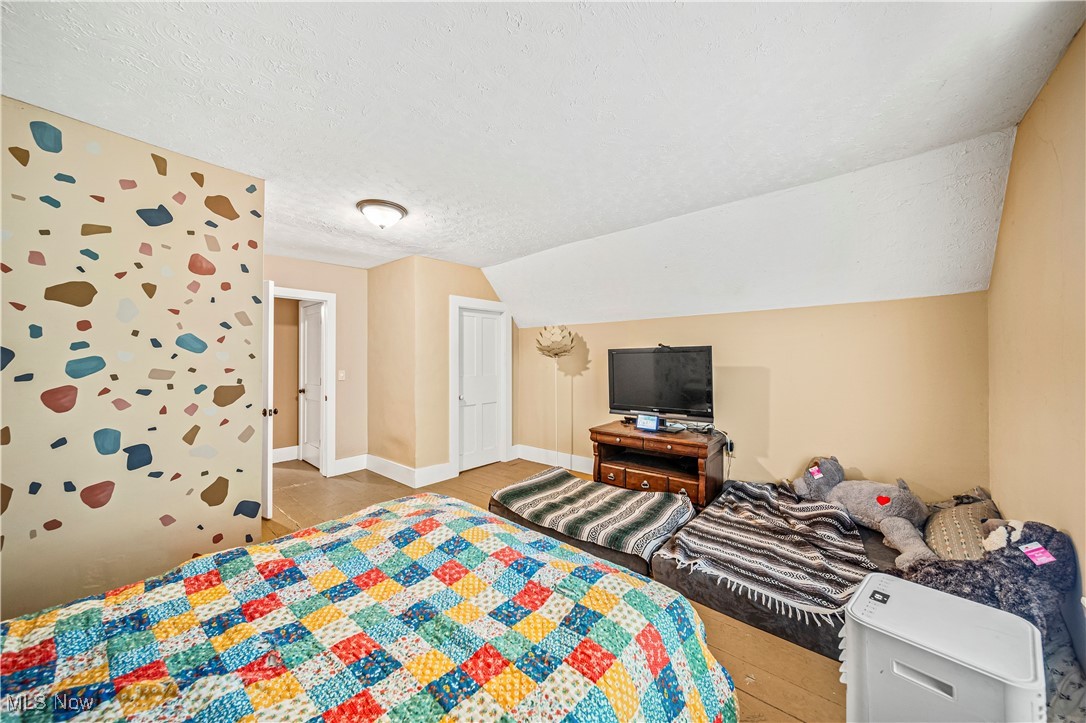 12220 Madison Road Huntsburg, OH 44046 - Photo 17 of 39