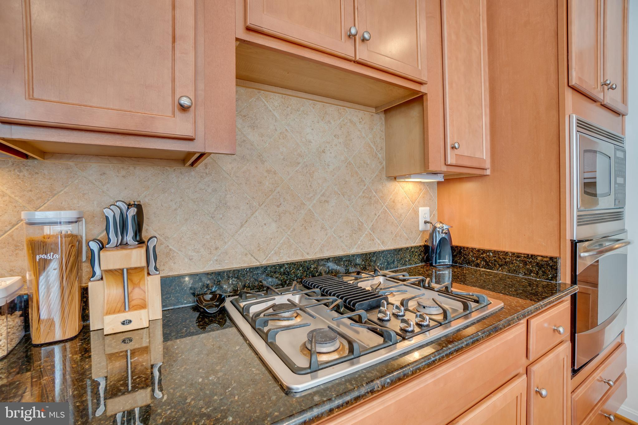 7593 Rio Grande Way Gainesville, VA 20155 - Photo 21 of 58 Gallery Image 21