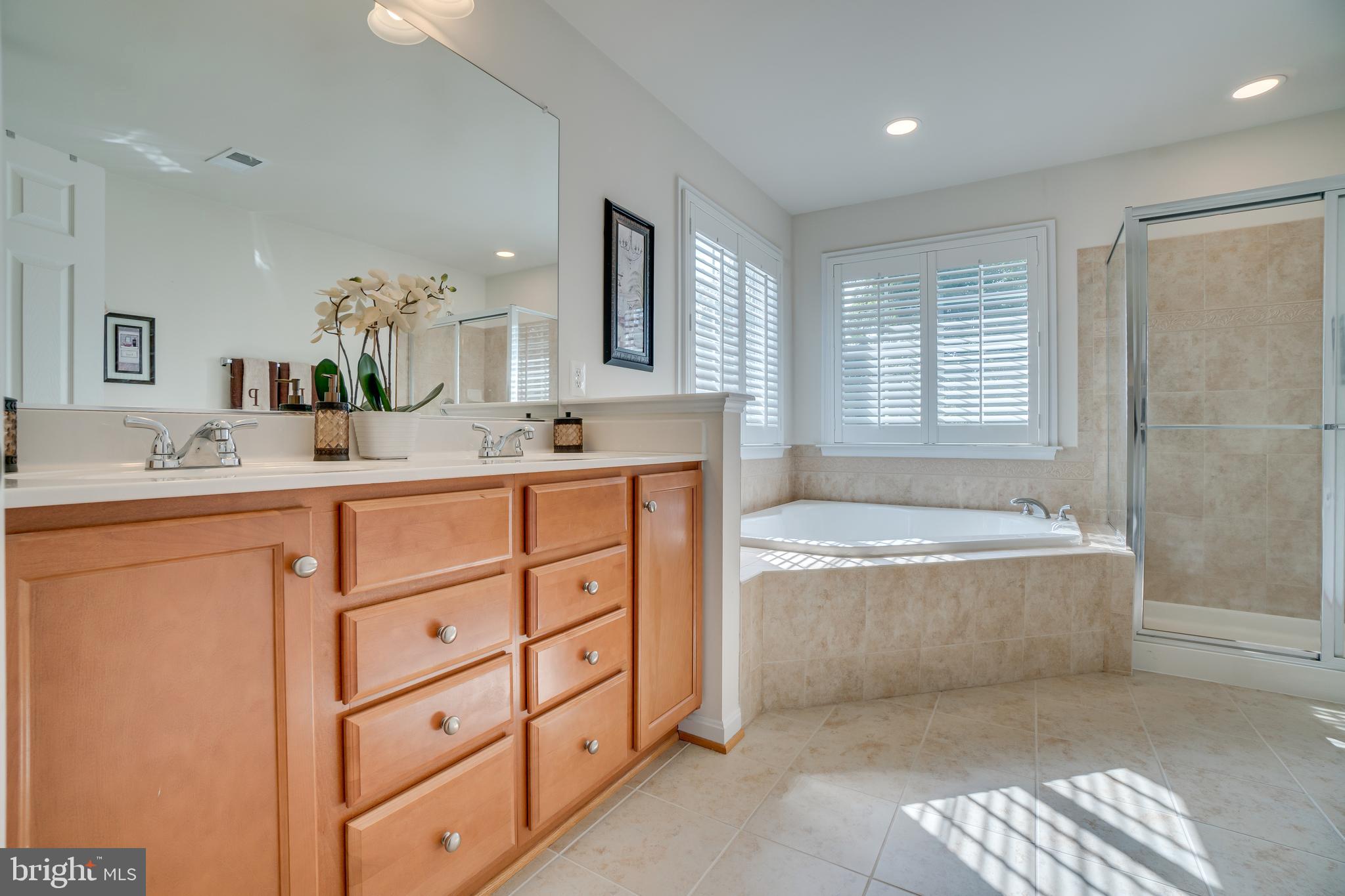 7593 Rio Grande Way Gainesville, VA 20155 - Photo 27 of 58 Gallery Image 27