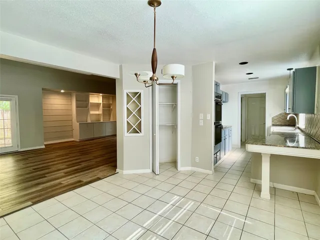 $2,100 | 9206 North Allegro Street, Houston, TX 77080