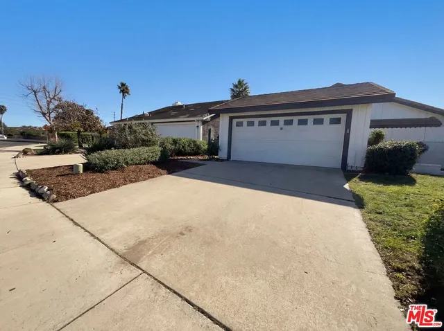 $826,000 | 13142 East Mesa Verde Drive, Moorpark, CA 93021
