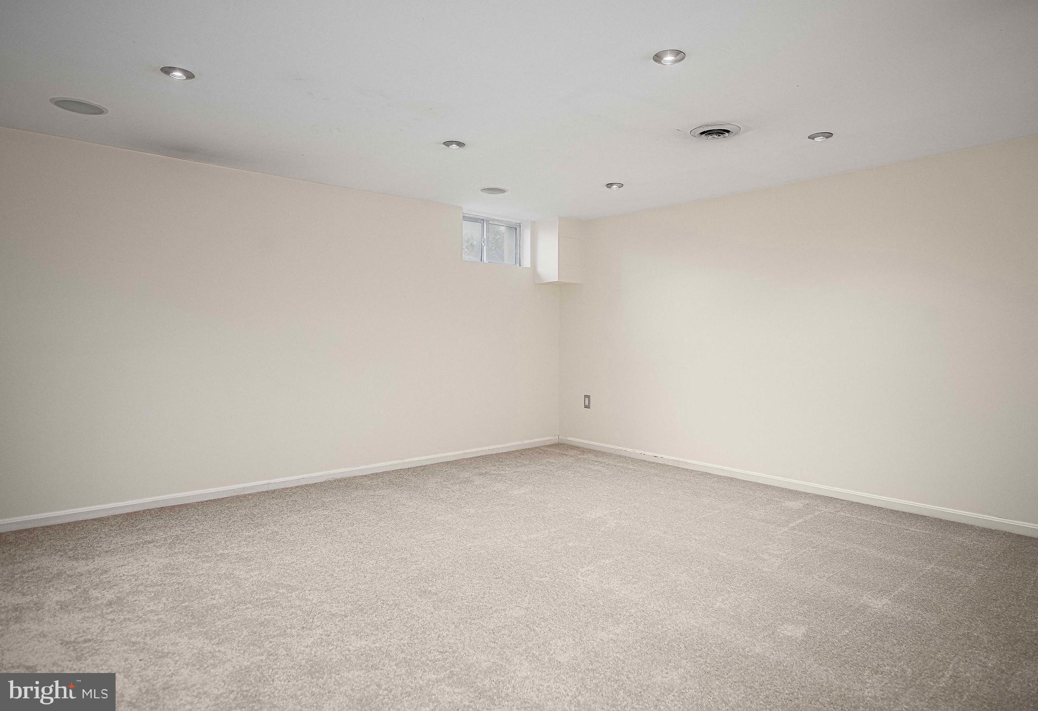 967 Radcliffe Road Baltimore, MD 21204 - Photo 23 of 26