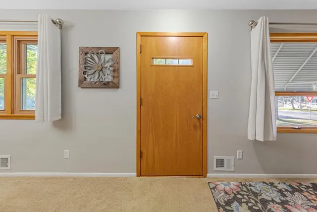 $279,900 | 506 15th Street Southeast, Owatonna, MN 55060