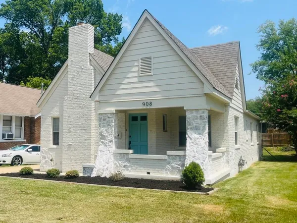 $1,795 | 908 Maury Street, Memphis, TN 38107