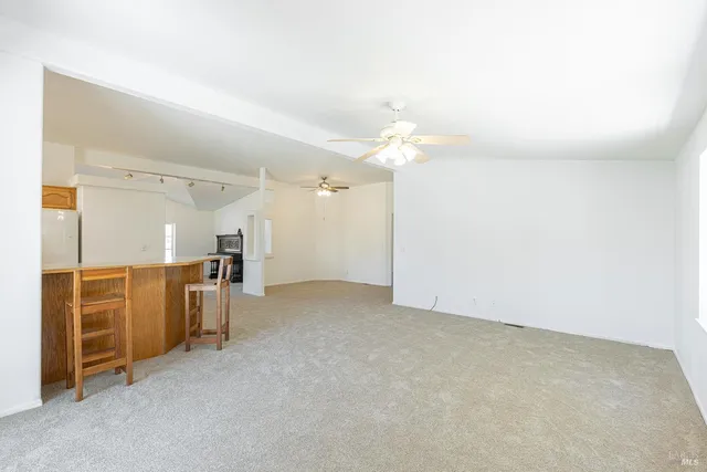 $4,250,000 | 1285 Henry Road, Napa, CA 94559