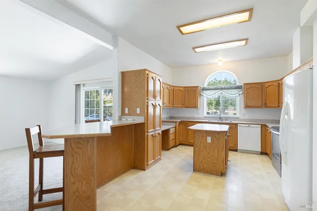 $4,250,000 | 1285 Henry Road, Napa, CA 94559