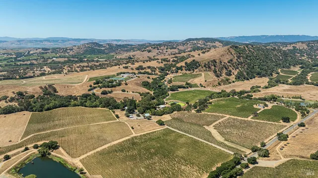 $4,250,000 | 1285 Henry Road, Napa, CA 94559