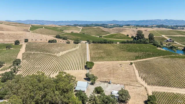 $4,250,000 | 1285 Henry Road, Napa, CA 94559