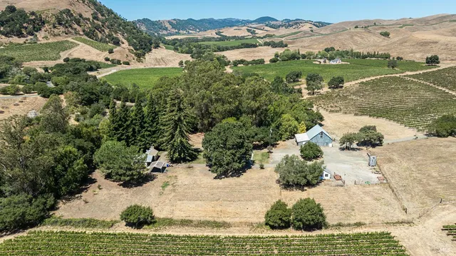 $4,250,000 | 1285 Henry Road, Napa, CA 94559