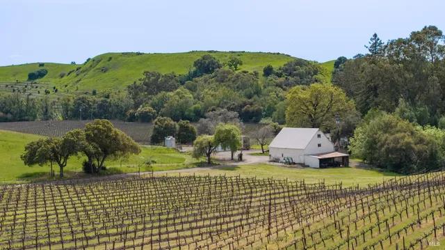 $4,250,000 | 1285 Henry Road, Napa, CA 94559