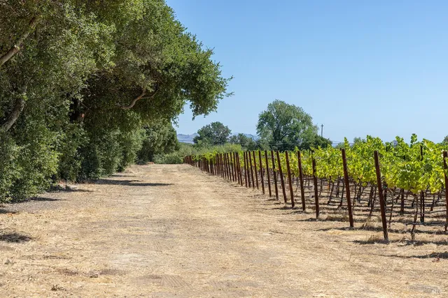 $4,250,000 | 1285 Henry Road, Napa, CA 94559