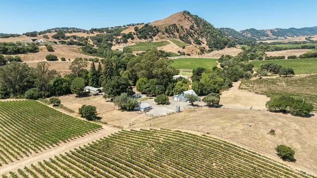 $4,250,000 | 1285 Henry Road, Napa, CA 94559