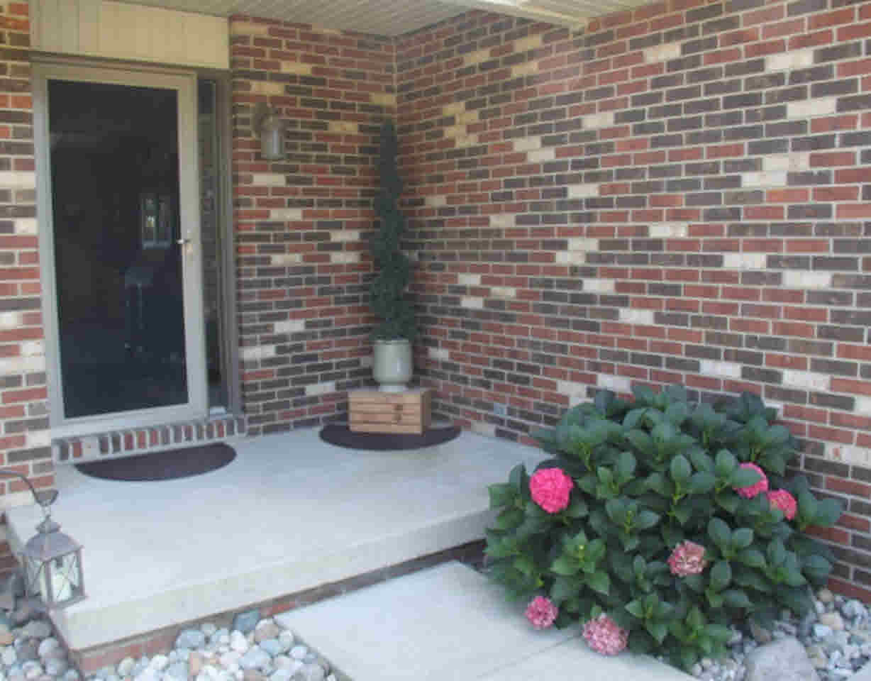 5312 Dillon Road Flushing, MI 48433 - Photo 3 of 33 21383132-2.JPG