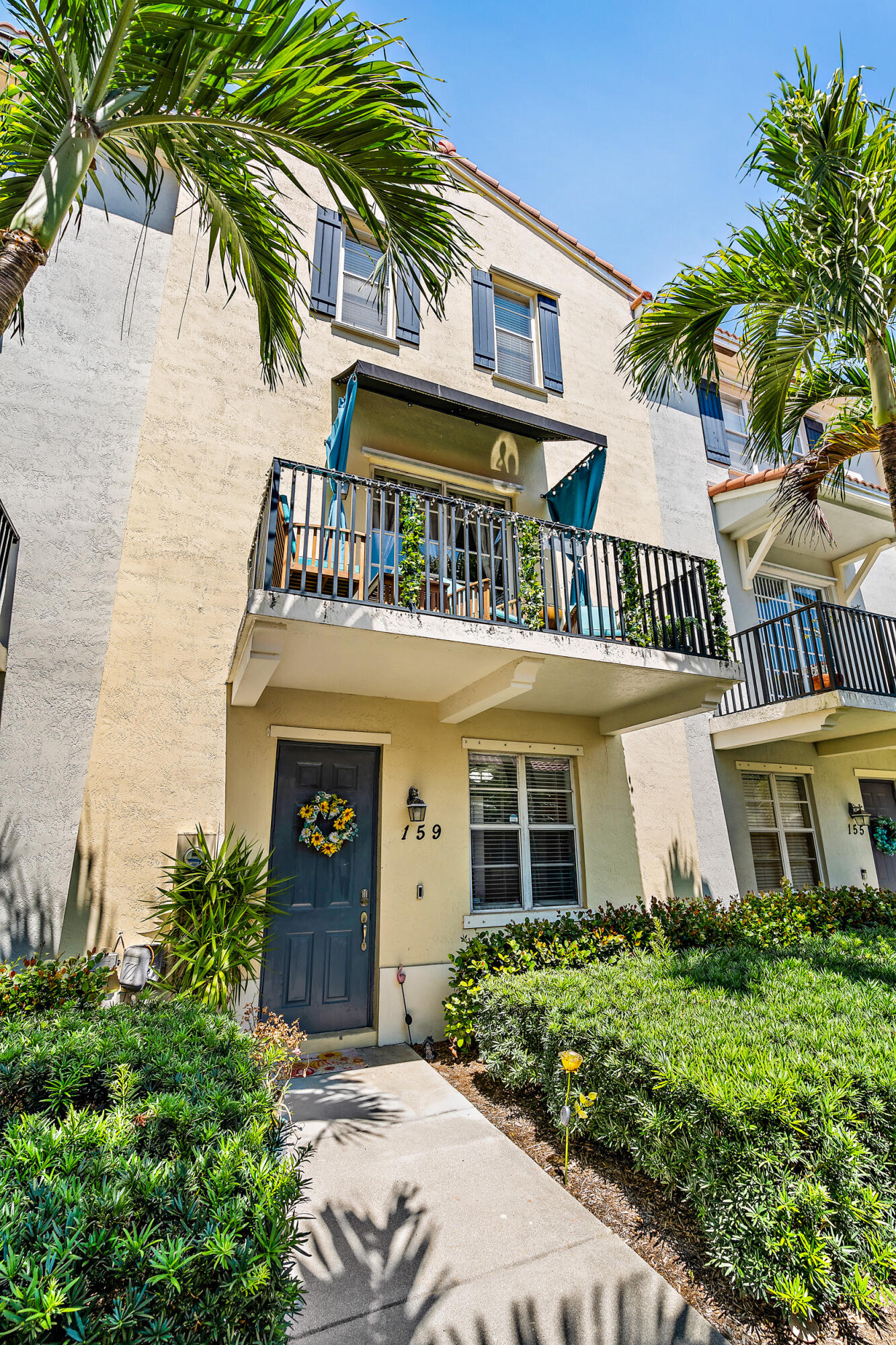 159 Greenwich Circle Jupiter, FL 33458 - Photo 3 of 32 159 Greenwich Cir MLS-26