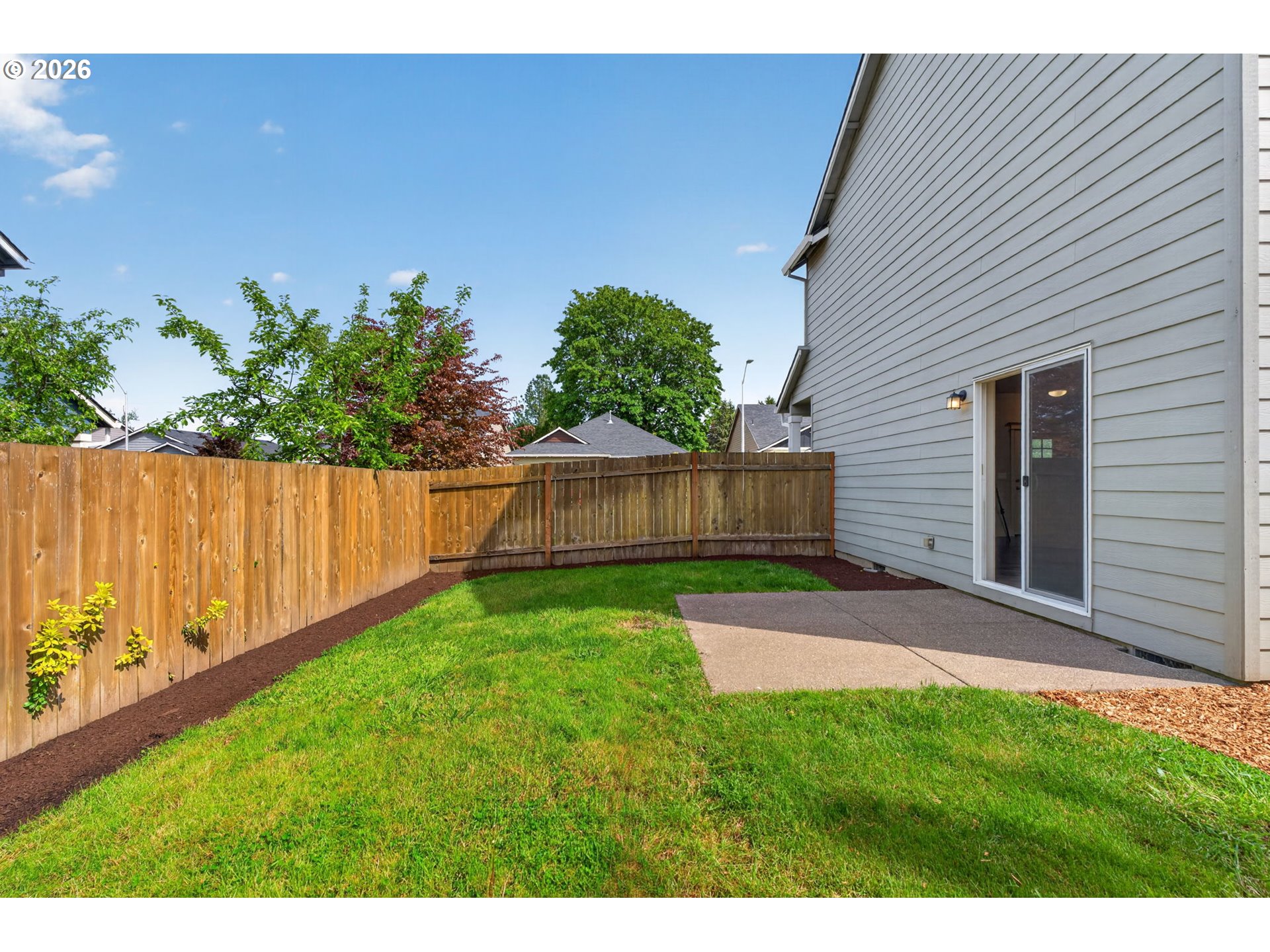 410 Rentfro Way Newberg, OR 97132 - Photo 29 of 39 a backyard of a house