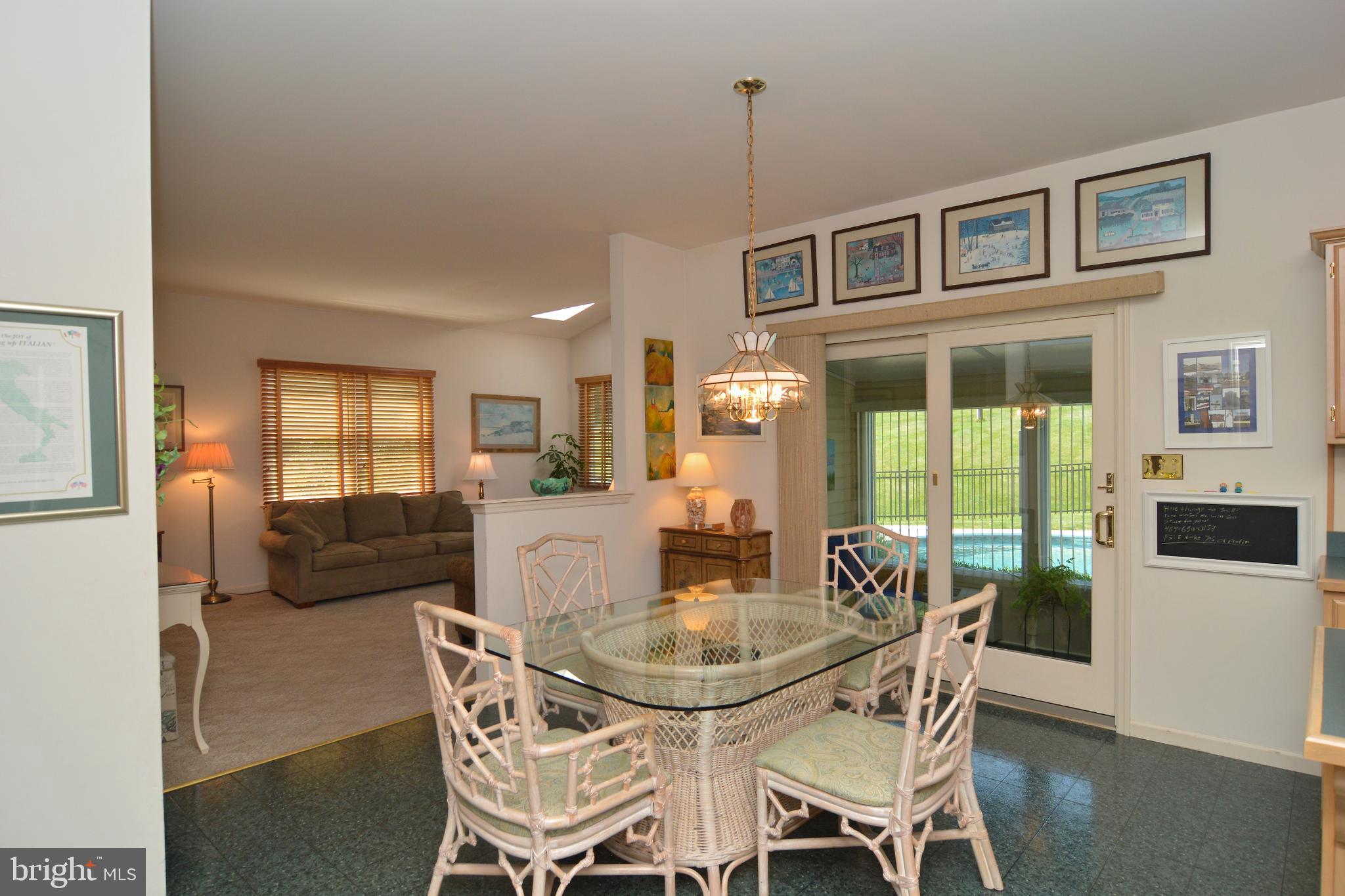 102 Meadowlark Road Reading, PA 19606 - Photo 17 of 56 Eat-In Kitchen