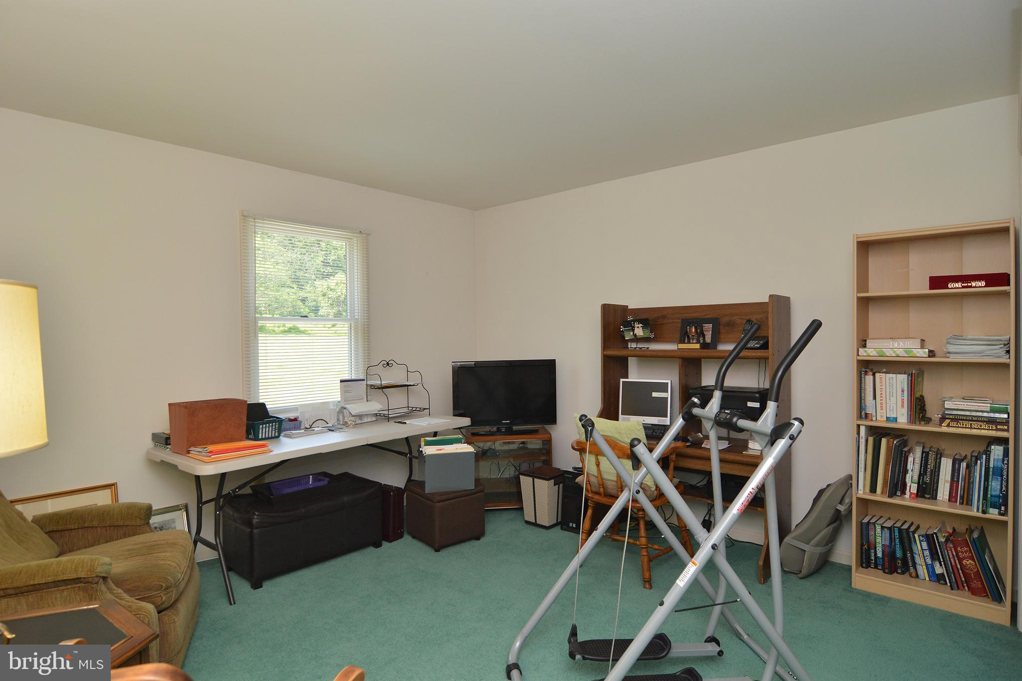 102 Meadowlark Road Reading, PA 19606 - Photo 37 of 56 Bedroom 3