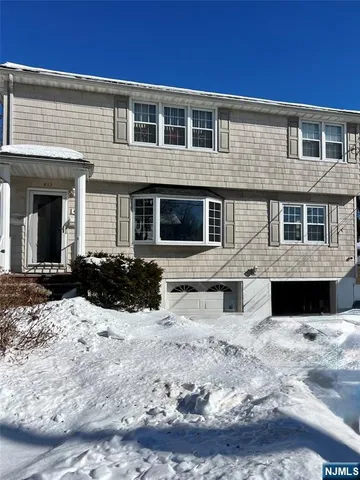$4,300 | 413 Kipp Avenue, Hasbrouck Heights, NJ 07604