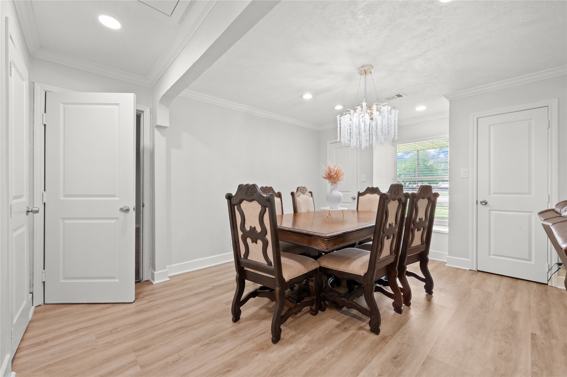 1500 Massey Tompkins Road Baytown, TX 77521 - Photo 5 of 26