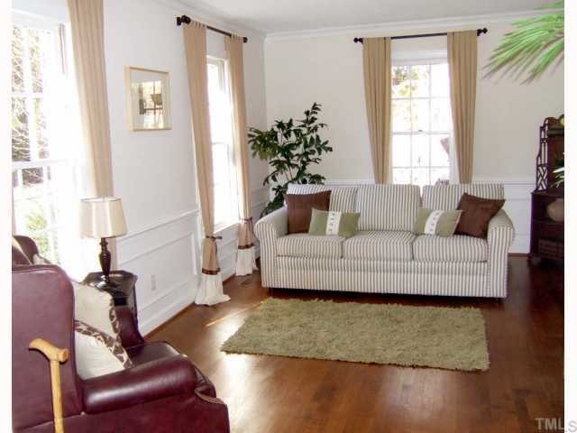 10600 Chinkapin Place Raleigh, NC 27613 - Photo 3 of 12