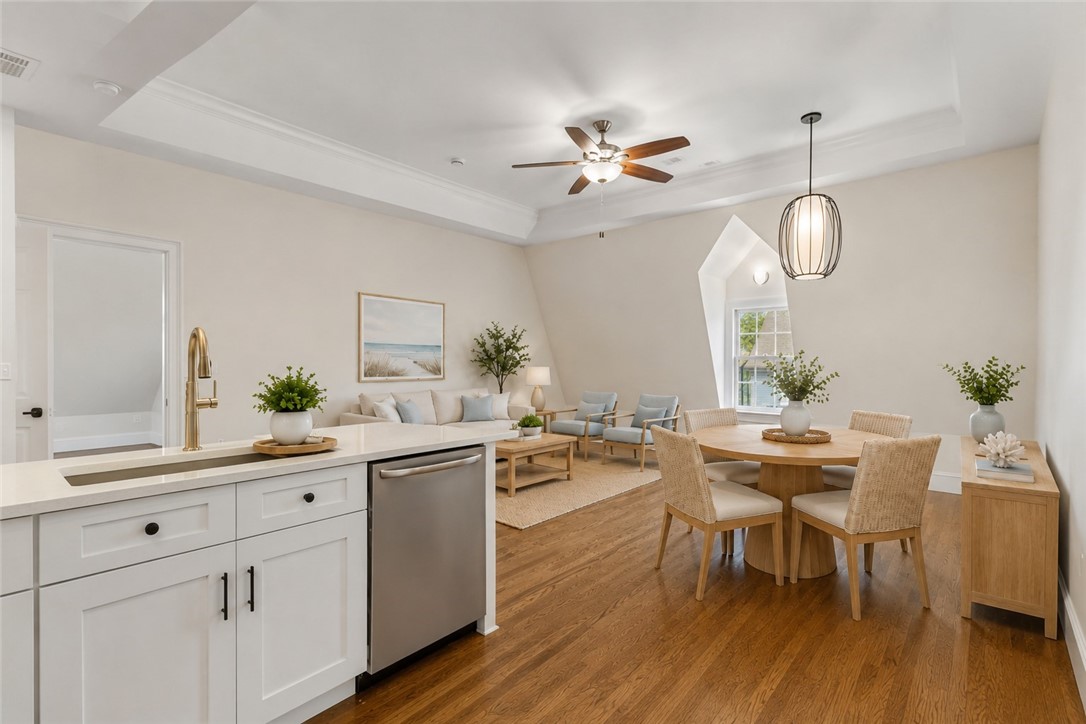 18 State Street, Unit 5 Bristol, RI 02809 - Photo 27 of 27 Open Floor Plan
