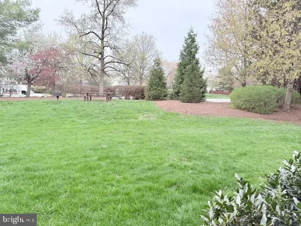 $1,900 | 20958 Timber Ridge Terrace, Unit 104, Ashburn, VA 20147