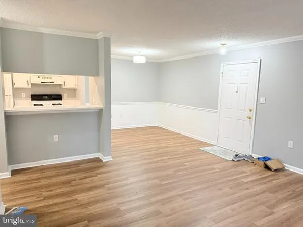 $1,900 | 20958 Timber Ridge Terrace, Unit 104, Ashburn, VA 20147