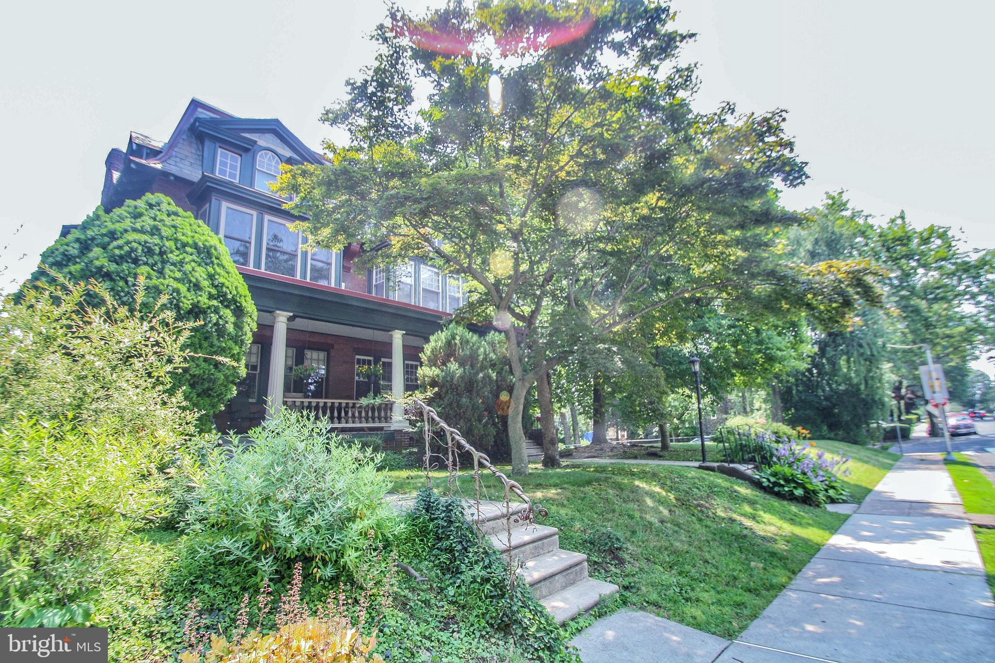 1905 Wynnewood Road Philadelphia, PA 19151 - Photo 3 of 57