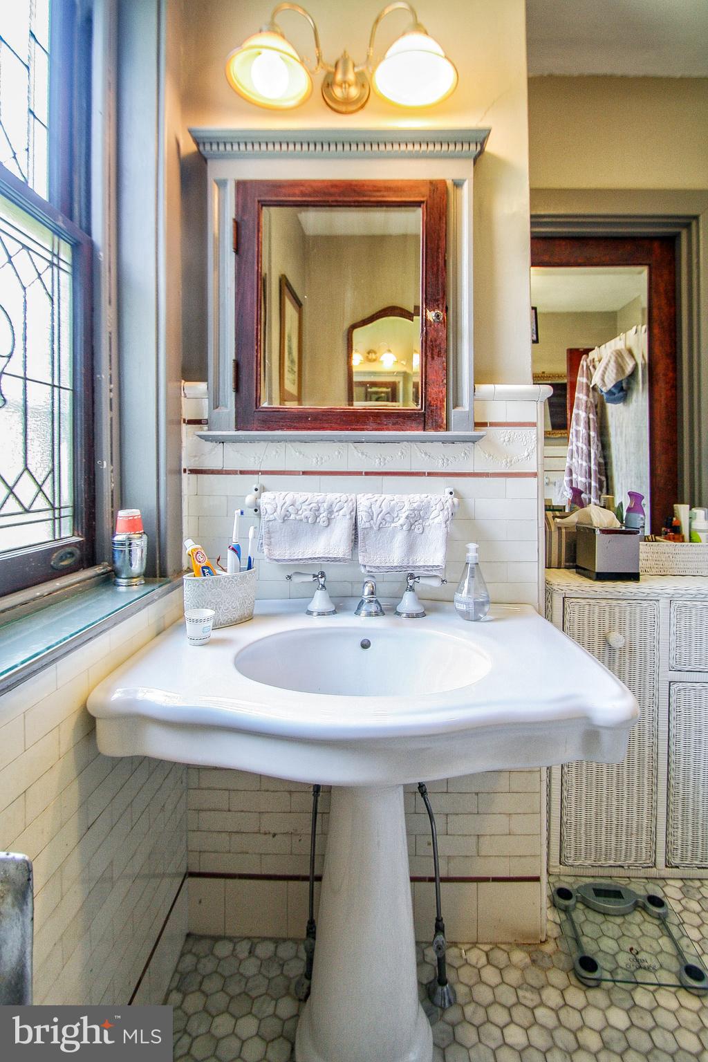 1905 Wynnewood Road Philadelphia, PA 19151 - Photo 43 of 57