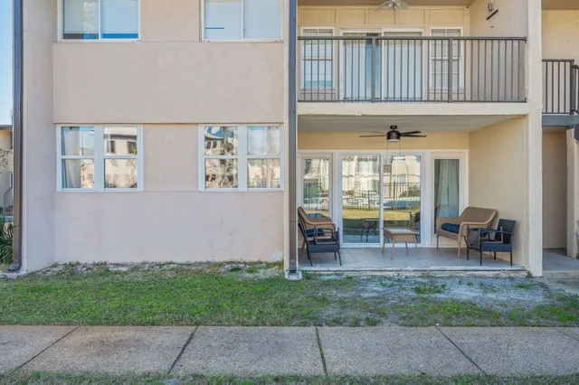 $325,000 | 300 Miracle Strip Parkway, Unit 3A, Mary Esther, FL 32569