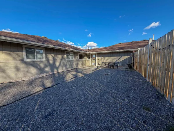 a view of a yard in front of house