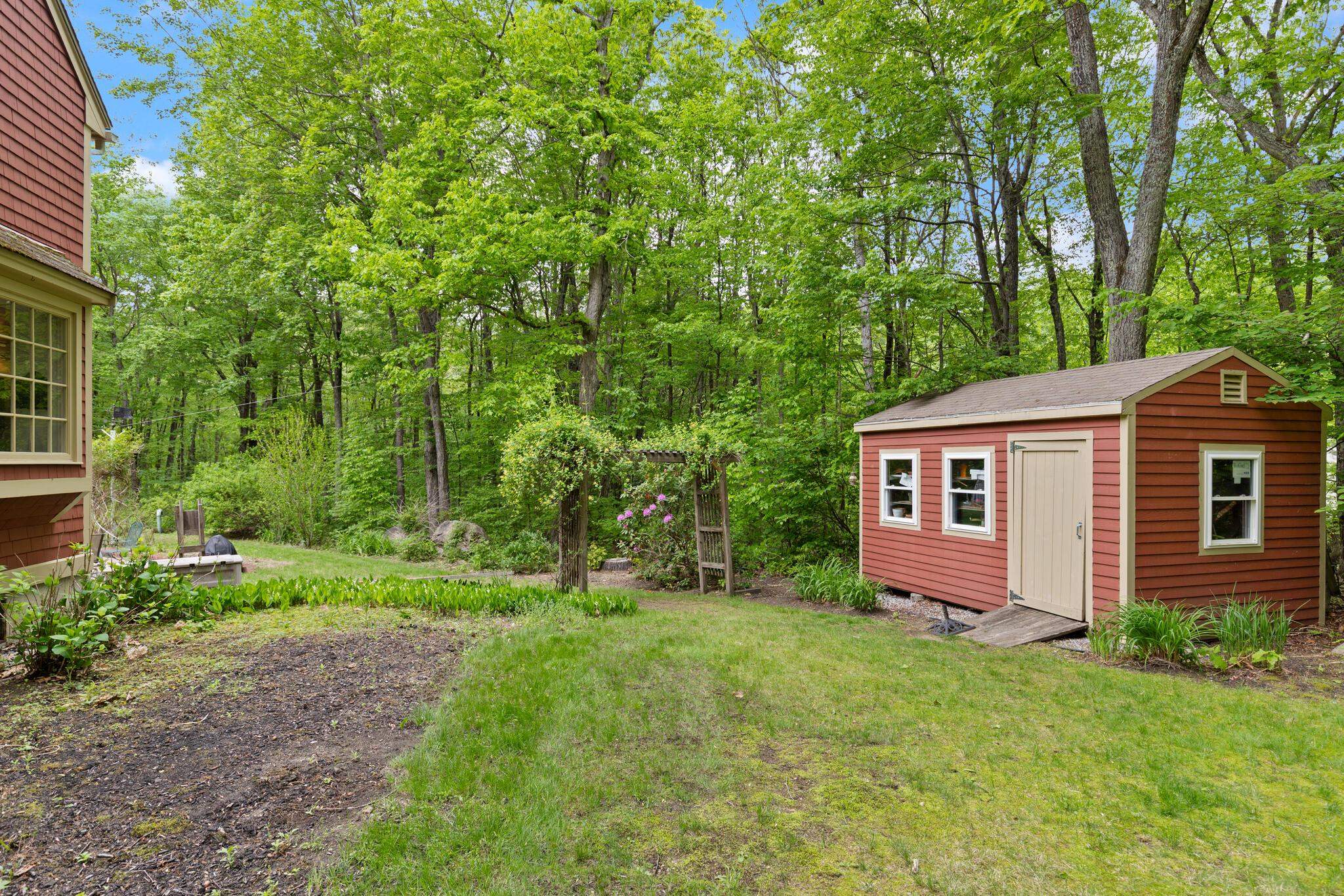 13 Potanipo Hill Road Brookline, NH 03033 - Photo 9 of 51 Gallery Image 9