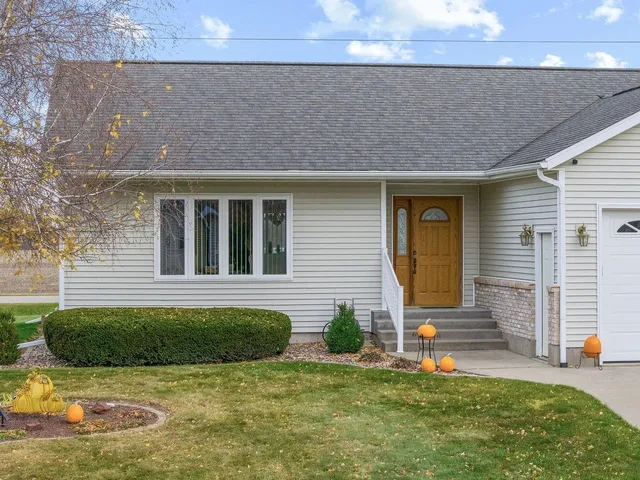 $345,000 | 52 Bindl Drive, Reedsburg, WI 53959