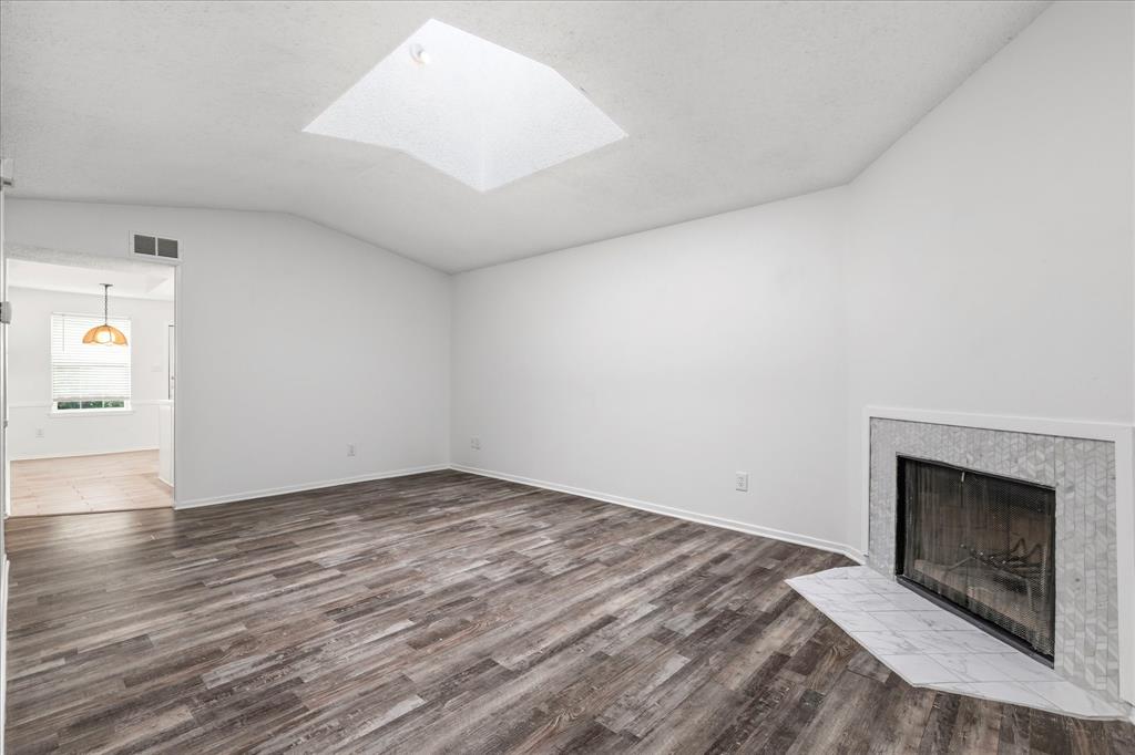4830 Gatewood Road Garland, TX 75043 - Photo 8 of 26