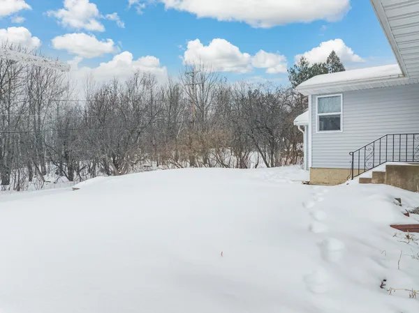 $179,000 | 414 9th Street Northeast, Chisholm, MN 55719