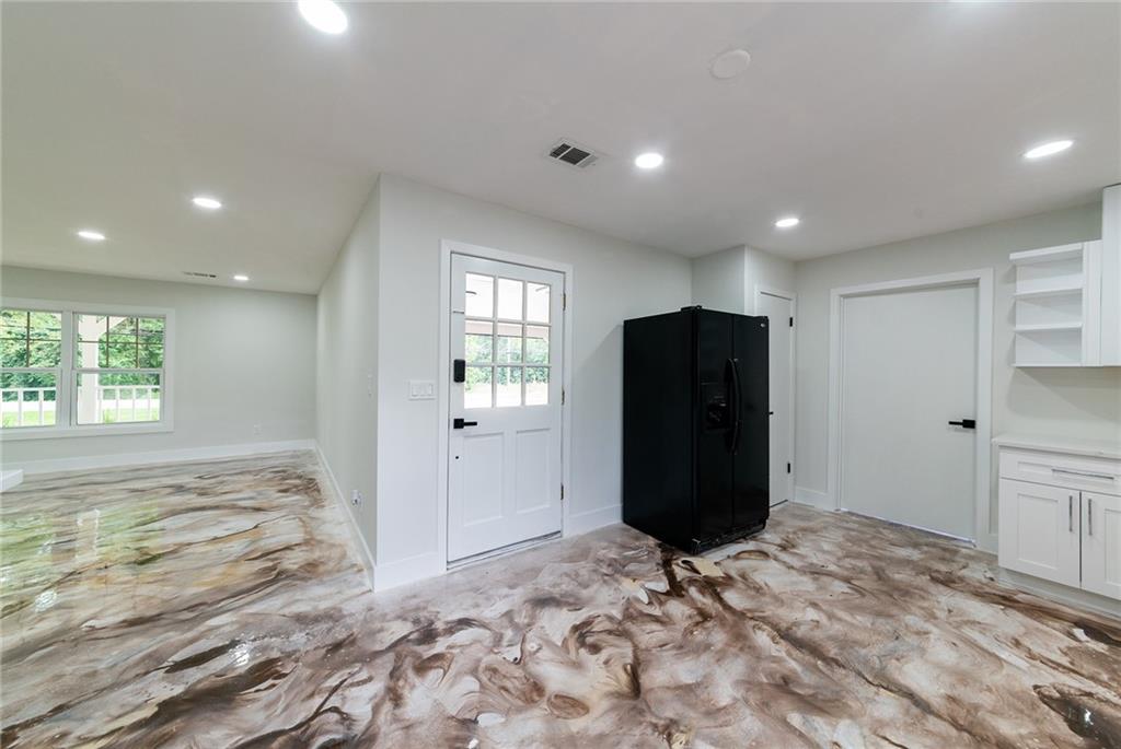 3105 Hamilton Mill Road Buford, GA 30519 - Photo 14 of 33