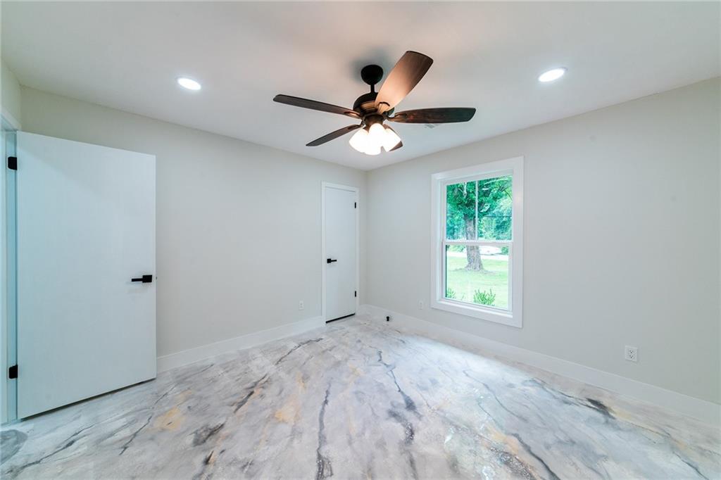 3105 Hamilton Mill Road Buford, GA 30519 - Photo 25 of 33