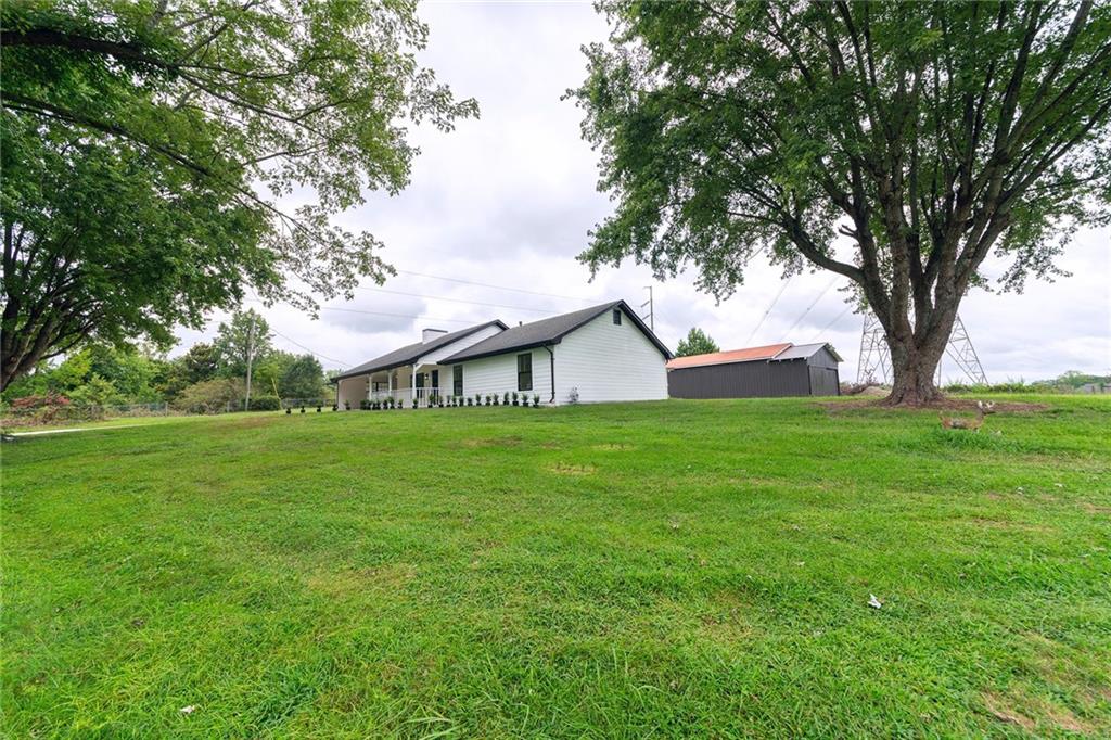 3105 Hamilton Mill Road Buford, GA 30519 - Photo 5 of 33