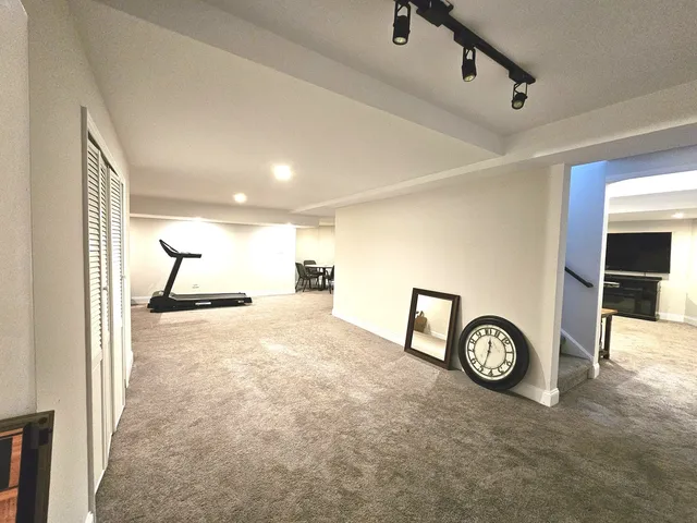 $459,999 | 5417 Christopher Drive, Oak Forest, IL 60452