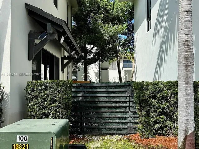 $5,950 | 8273 Northwest 47th Terrace, Doral, FL 33166