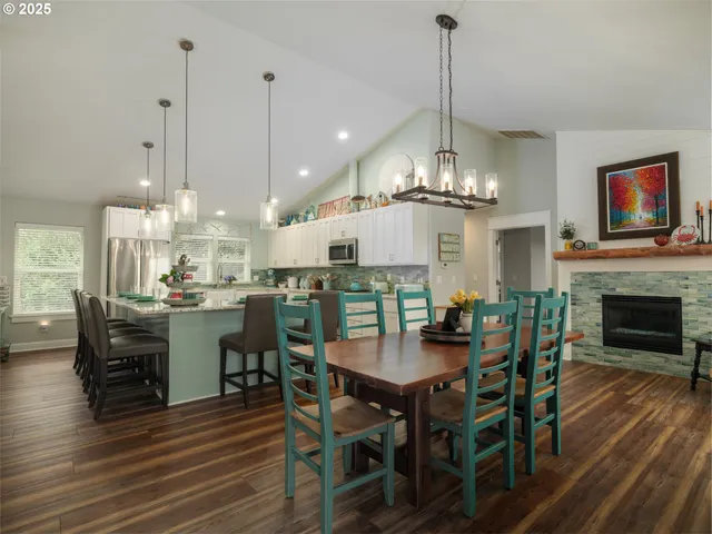 $750,000 | 1659 Whispering Pines Drive, Seaside, OR 97138