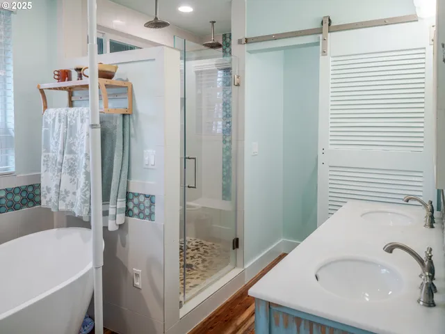 $750,000 | 1659 Whispering Pines Drive, Seaside, OR 97138