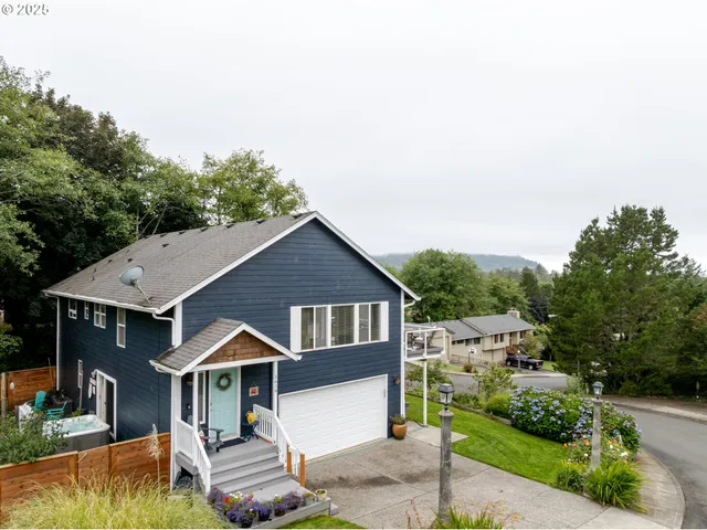 $750,000 | 1659 Whispering Pines Drive, Seaside, OR 97138